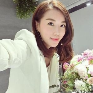 たるみ、ほうれい線対策の「シール」が凄すぎと話題